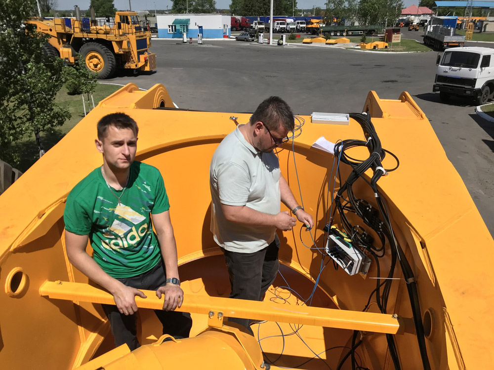 Installation of IEPE-converter on the frame of BELAZ dump truck